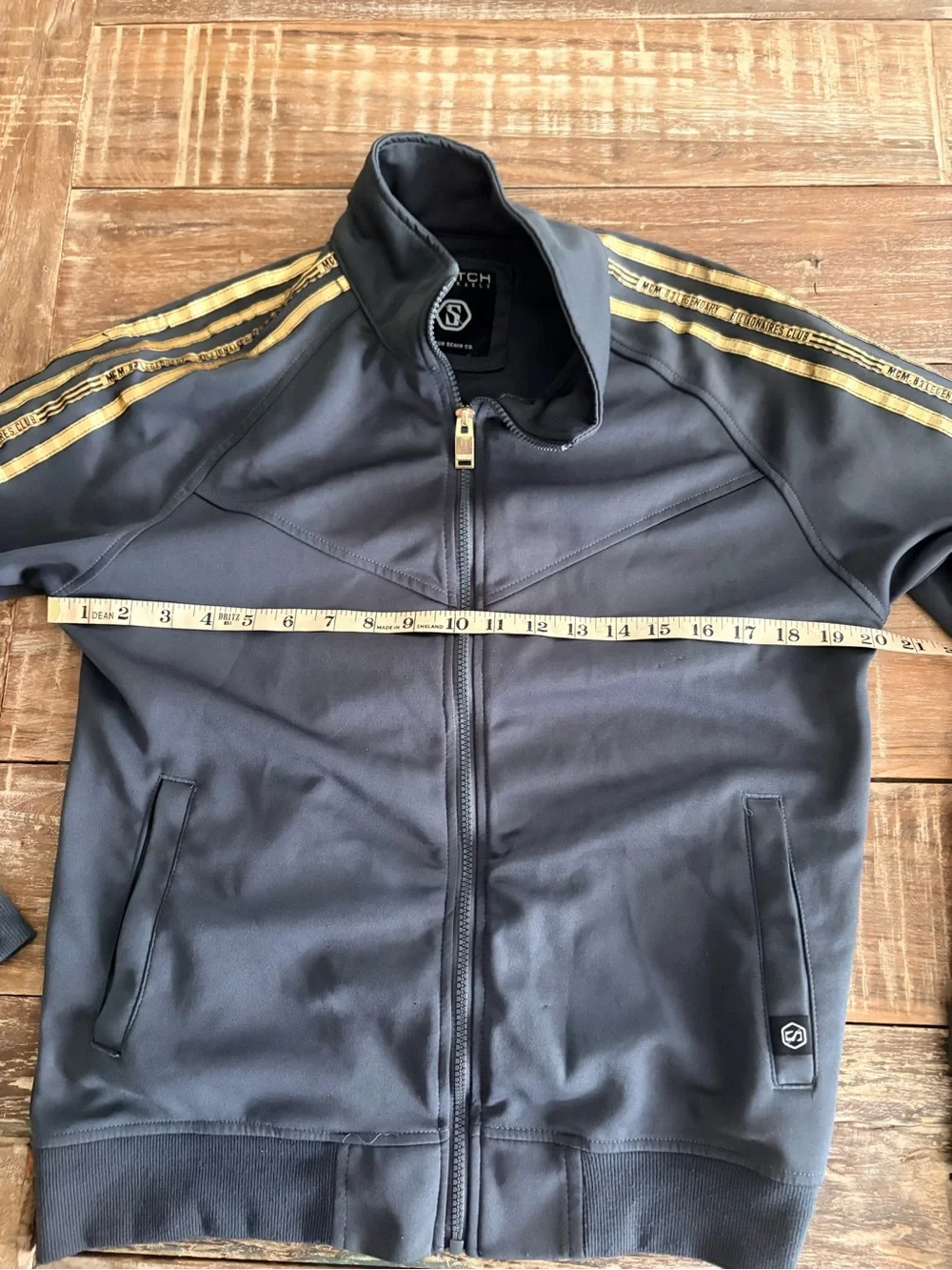 Switch Remarkable MCM-83 Legendary Billionaires Club Gold Track Jacket S